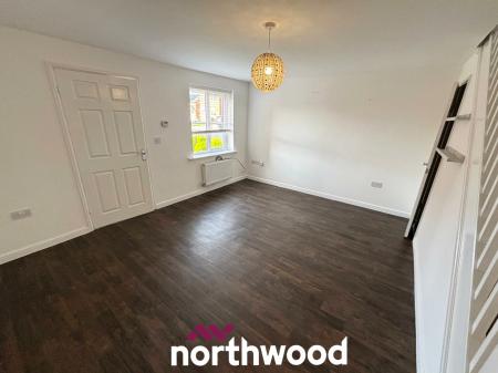 3 bedroom Semi-detached house to let in Barrier Mews, Stainforth, Doncaster, DN7
