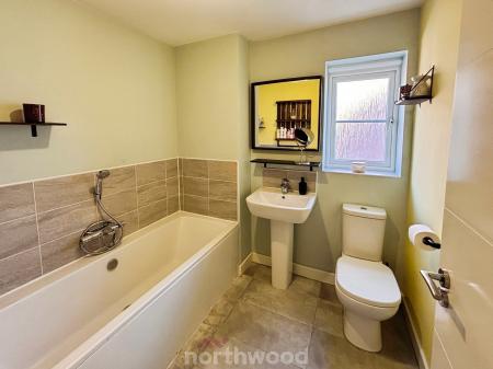4 bedroom Detached house for sale in Pippin Way, Hatfield, Doncaster, DN7