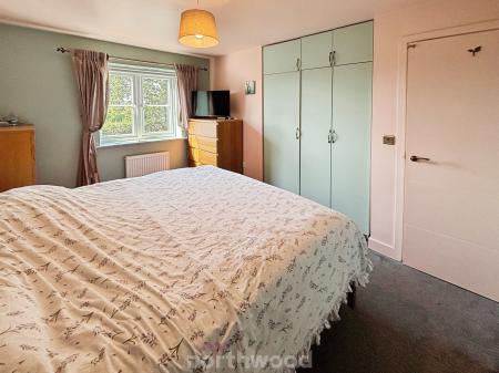 4 bedroom Detached house for sale in Pippin Way, Hatfield, Doncaster, DN7