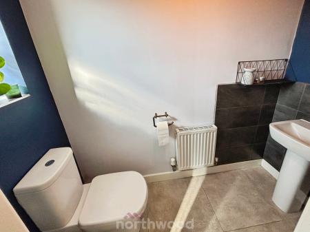 4 bedroom Detached house for sale in Pippin Way, Hatfield, Doncaster, DN7