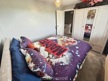 4 bedroom Detached house for sale in Lord Porter Ave, Stainforth, Doncaster, DN7