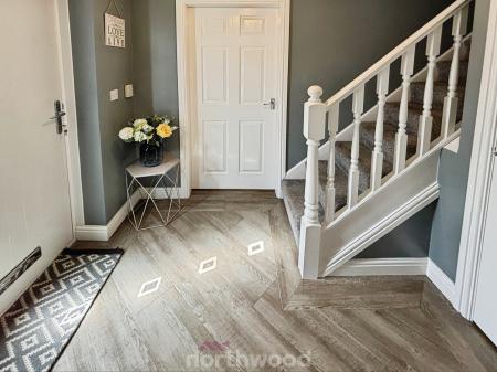 4 bedroom Detached house for sale in Lord Porter Ave, Stainforth, Doncaster, DN7