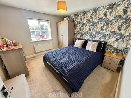 4 bedroom Detached house for sale in Lord Porter Ave, Stainforth, Doncaster, DN7