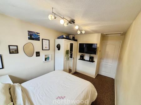 4 bedroom Detached house for sale in St Marys Drive, Dunsville, Doncaster, DN7