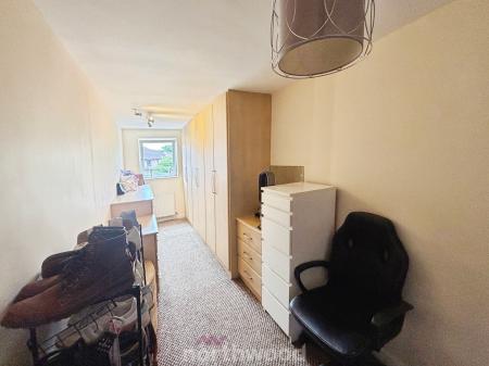 4 bedroom Detached house for sale in St Marys Drive, Dunsville, Doncaster, DN7