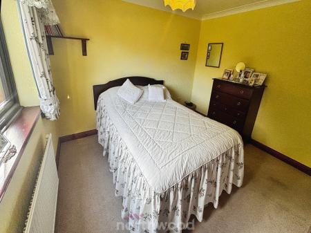 3 bedroom Bungalow for sale in Harpenden Drive, Dunscroft, Doncaster, DN7