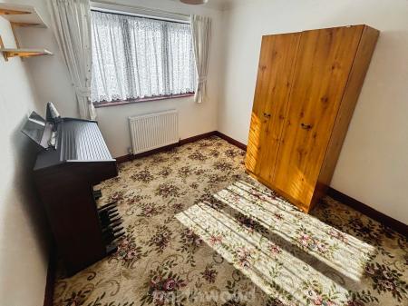 3 bedroom Bungalow for sale in Harpenden Drive, Dunscroft, Doncaster, DN7