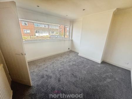 3 bedroom Semi-detached house to let in Windermere Crescent, Kirk Sandall, Doncaster, DN3