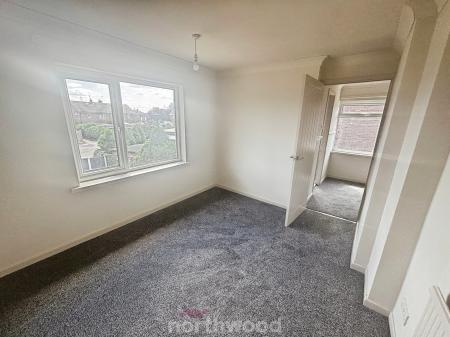 3 bedroom Semi-detached house to let in Windermere Crescent, Kirk Sandall, Doncaster, DN3