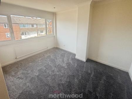 3 bedroom Semi-detached house to let in Windermere Crescent, Kirk Sandall, Doncaster, DN3