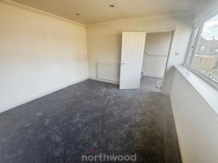 3 bedroom Semi-detached house to let in Windermere Crescent, Kirk Sandall, Doncaster, DN3
