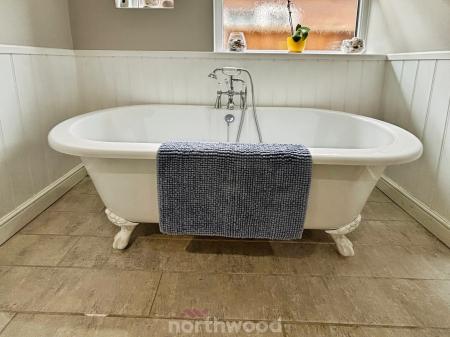 3 bedroom Detached house for sale in Manor Road, Hatfield, Doncaster, DN7