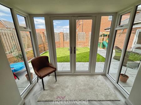4 bedroom Detached house for sale in Saxon Avenue, Hatfield, Doncaster, DN7