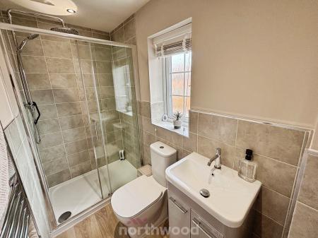 4 bedroom Detached house for sale in Saxon Avenue, Hatfield, Doncaster, DN7