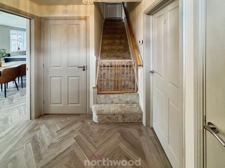 4 bedroom Detached house for sale in Saxon Avenue, Hatfield, Doncaster, DN7