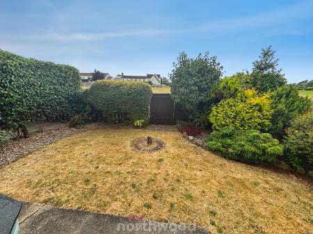 3 bedroom Detached bungalow for sale in West End, Stainforth, Doncaster, DN7