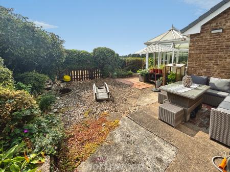 3 bedroom Detached bungalow for sale in West End, Stainforth, Doncaster, DN7