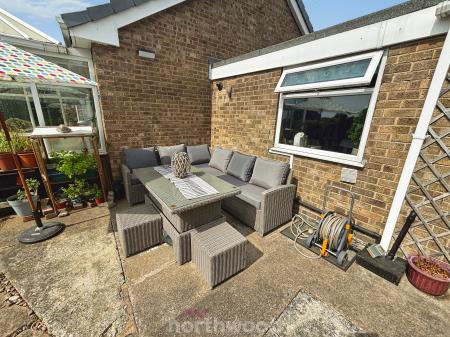 3 bedroom Detached bungalow for sale in West End, Stainforth, Doncaster, DN7