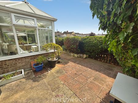 3 bedroom Detached bungalow for sale in West End, Stainforth, Doncaster, DN7