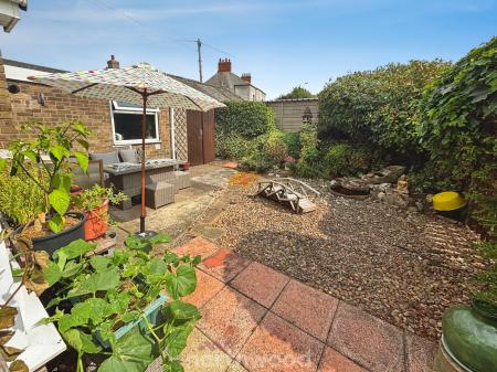 3 bedroom Detached bungalow for sale in West End, Stainforth, Doncaster, DN7