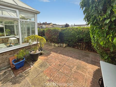 3 bedroom Detached bungalow for sale in West End, Stainforth, Doncaster, DN7