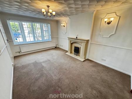 3 bedroom Bungalow for sale in Hoddesdon Crescent, Dunscroft, Doncaster, DN7