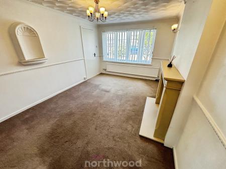 3 bedroom Bungalow for sale in Hoddesdon Crescent, Dunscroft, Doncaster, DN7