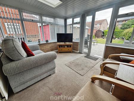 3 bedroom Semi-detached house for sale in Measham Drive, Stainforth, Doncaster, DN7
