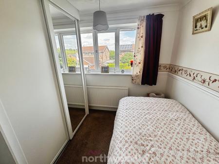3 bedroom Semi-detached house for sale in Measham Drive, Stainforth, Doncaster, DN7