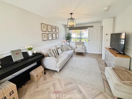 3 bedroom Detached house for sale in Saxon Avenue, Doncaster, DN7