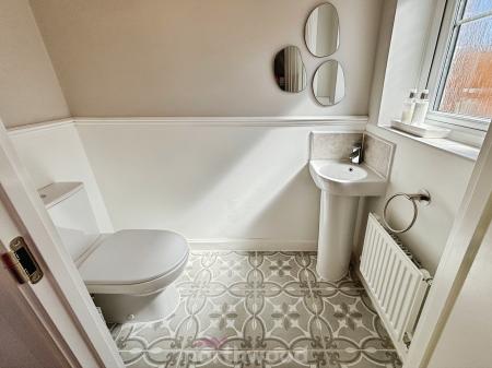 3 bedroom Detached house for sale in Saxon Avenue, Doncaster, DN7