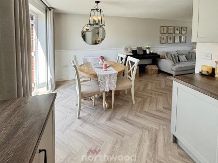 3 bedroom Detached house for sale in Saxon Avenue, Doncaster, DN7
