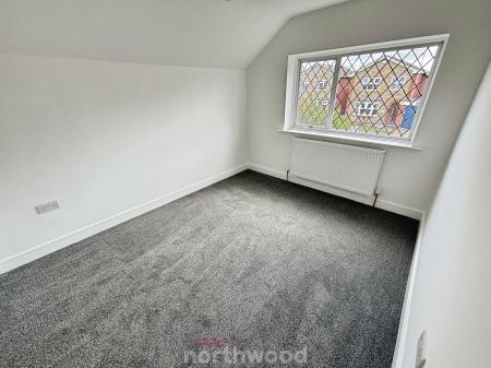 4 bedroom Detached house to let in Roseberry Avenue, Hatfield, Doncaster, DN7