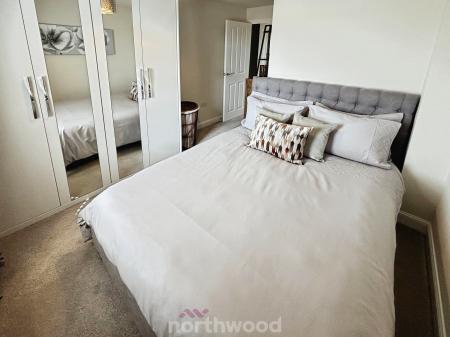 4 bedroom Detached house for sale in Woodland Crescent, Hatfield, Doncaster, DN7