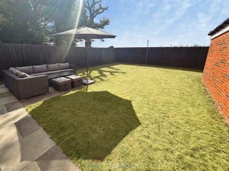 4 bedroom Detached house for sale in Woodland Crescent, Hatfield, Doncaster, DN7