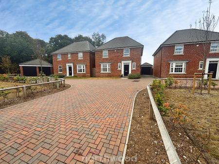 4 bedroom Detached house for sale in Woodland Crescent, Hatfield, Doncaster, DN7