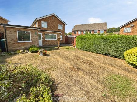 3 bedroom Detached house for sale in Norman Drive, Hatfield, Doncaster, DN7