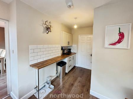 3 bedroom Semi-detached house for sale in Ingram Crescent, Dunscroft, Doncaster, DN7
