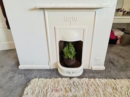 3 bedroom Semi-detached house for sale in Ingram Crescent, Dunscroft, Doncaster, DN7