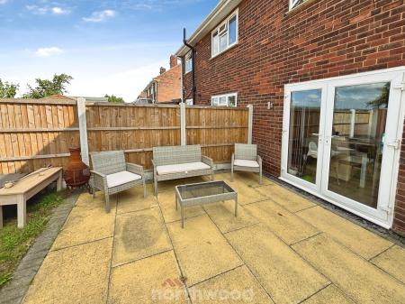 3 bedroom Semi-detached house for sale in Ingram Crescent, Dunscroft, Doncaster, DN7