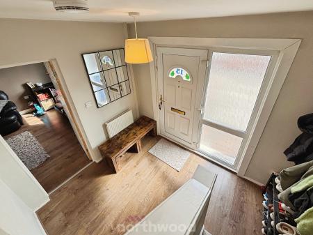 3 bedroom Semi-detached house for sale in Ingram Crescent, Dunscroft, Doncaster, DN7