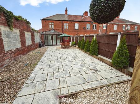 3 bedroom Terraced House to let in Millcroft, Stainforth, Doncaster, DN7
