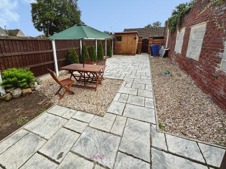 3 bedroom Terraced House to let in Millcroft, Stainforth, Doncaster, DN7