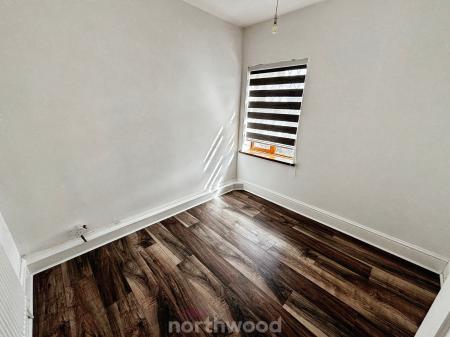 3 bedroom Terraced House to let in Millcroft, Stainforth, Doncaster, DN7