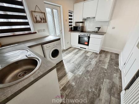 3 bedroom Terraced House to let in Millcroft, Stainforth, Doncaster, DN7