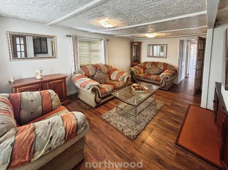 2 bedroom Park home for sale in Redhouse Park Bawtry Road, Hatfield Woodhouse, Doncaster, DN7