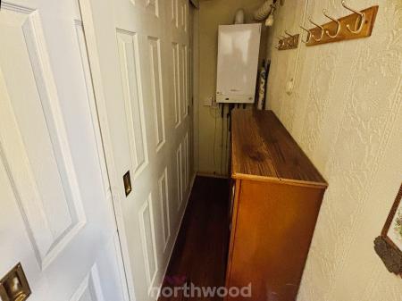 2 bedroom Park home for sale in Redhouse Park Bawtry Road, Hatfield Woodhouse, Doncaster, DN7