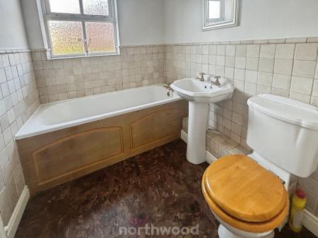 3 bedroom Detached house for sale in Station Court, Hatfield, Doncaster, DN7