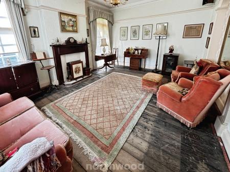 4 bedroom Manor House for sale in Manor Road, Hatfield, Doncaster, DN7