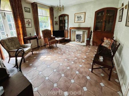 4 bedroom Manor House for sale in Manor Road, Hatfield, Doncaster, DN7